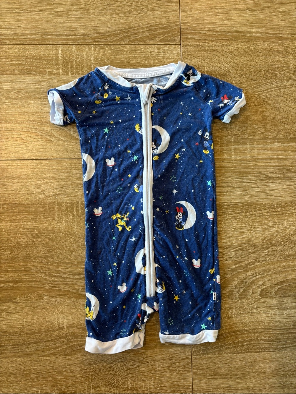 Little Sleepies Mickey & Friends Shorty Zippy romper size 18-24 months